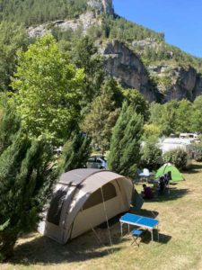 Emplacement tente et caravane au camping des Gorges du Tarn